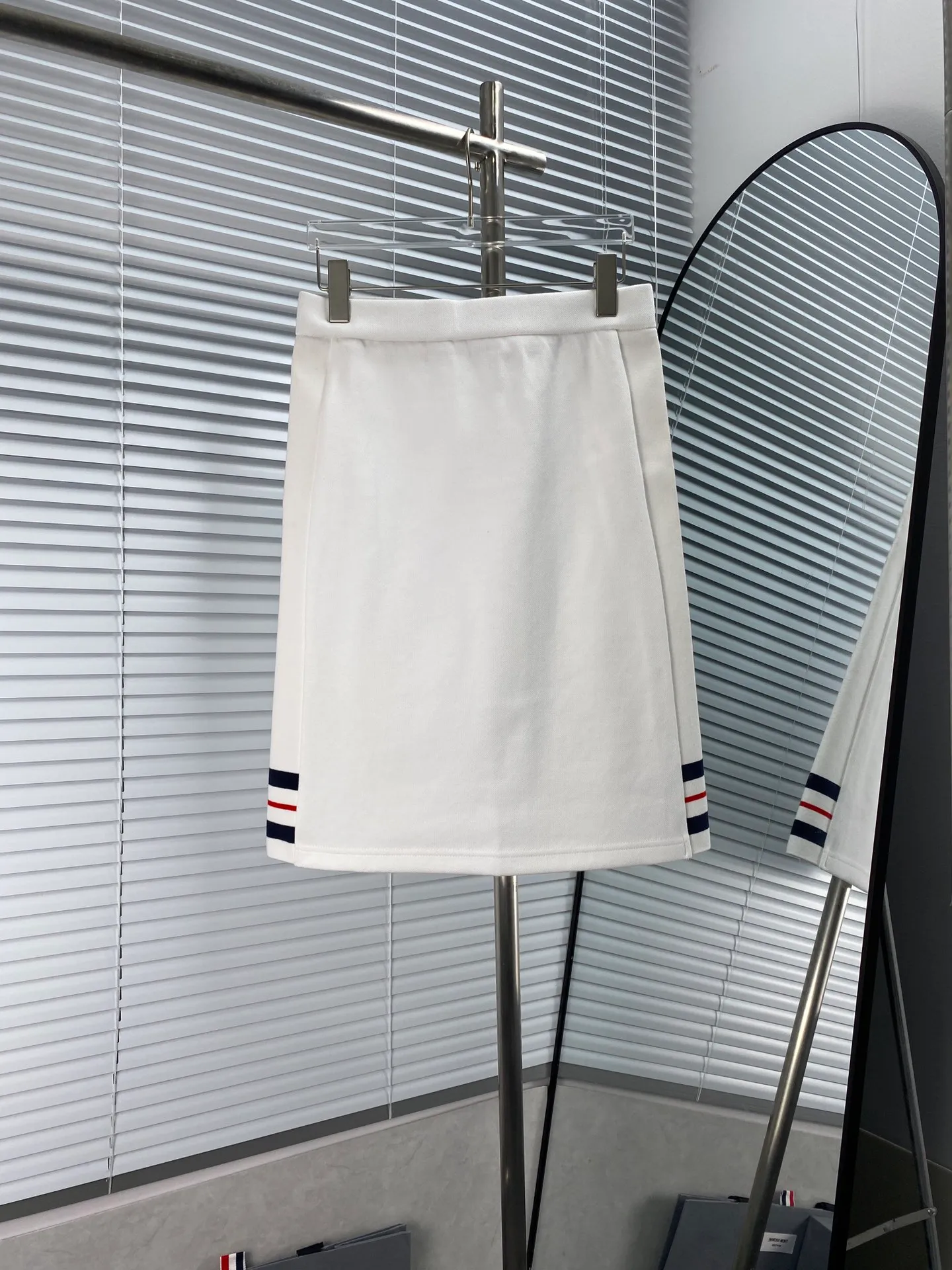 TB 23ss🇳🇱 TB A 👗 ， zp ， ，TB ， zp ， zp 🆚！ ：Navy Blue White Sizes：012